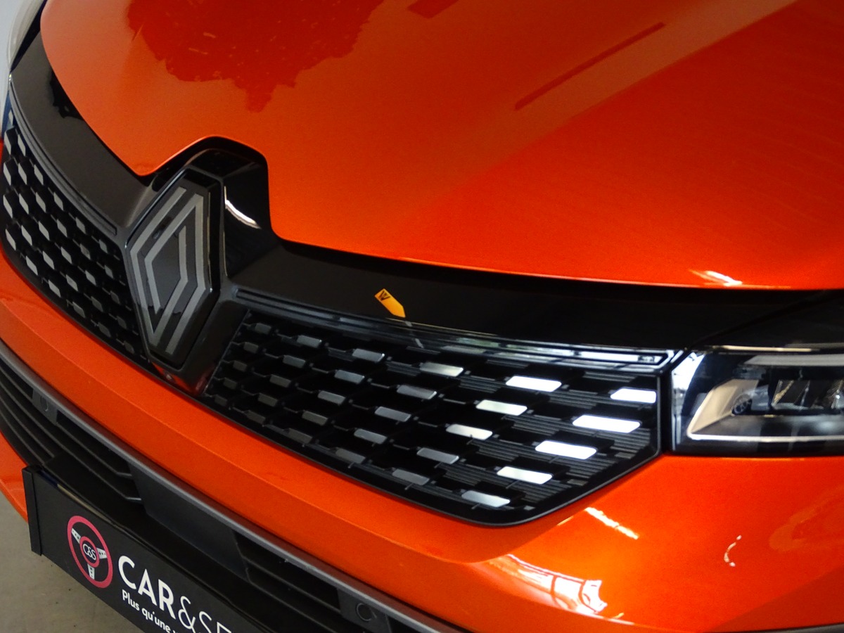 RENAULT Clio V (2) 1.0 TCE 90 Ch ESPRIT ALPINE 1ere main Caméra 360 CarPlay