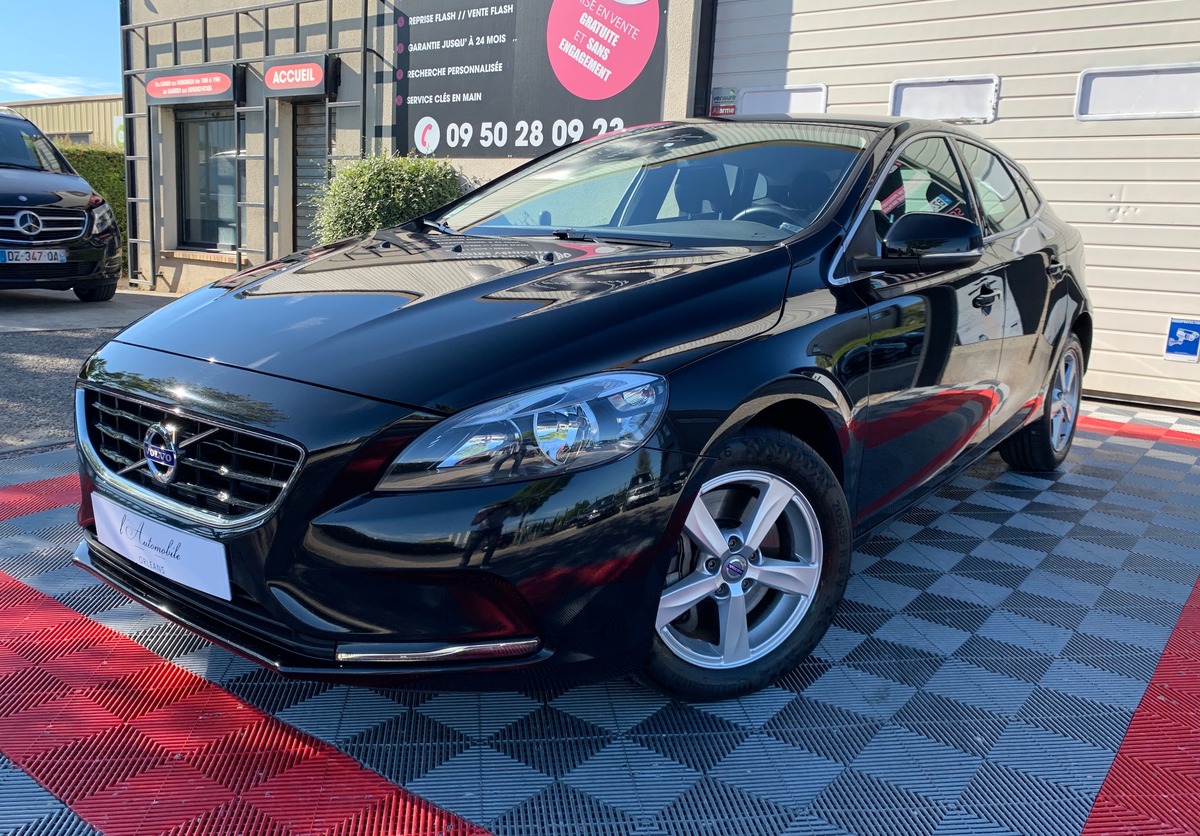 Volvo V40 II (2) D3 2.0 150 MOMENTUM BUSINESS f