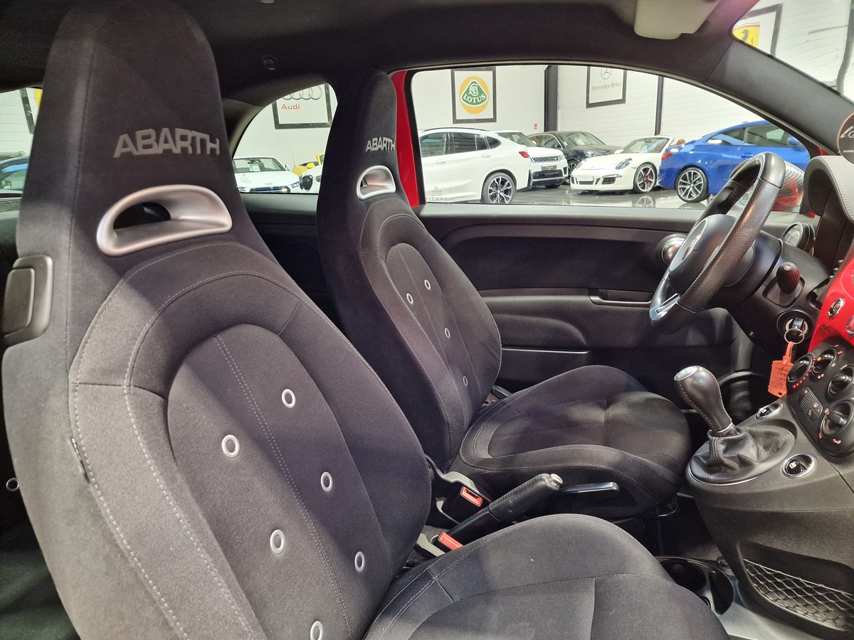 Abarth 500 1.4 T-JET 145 595 B