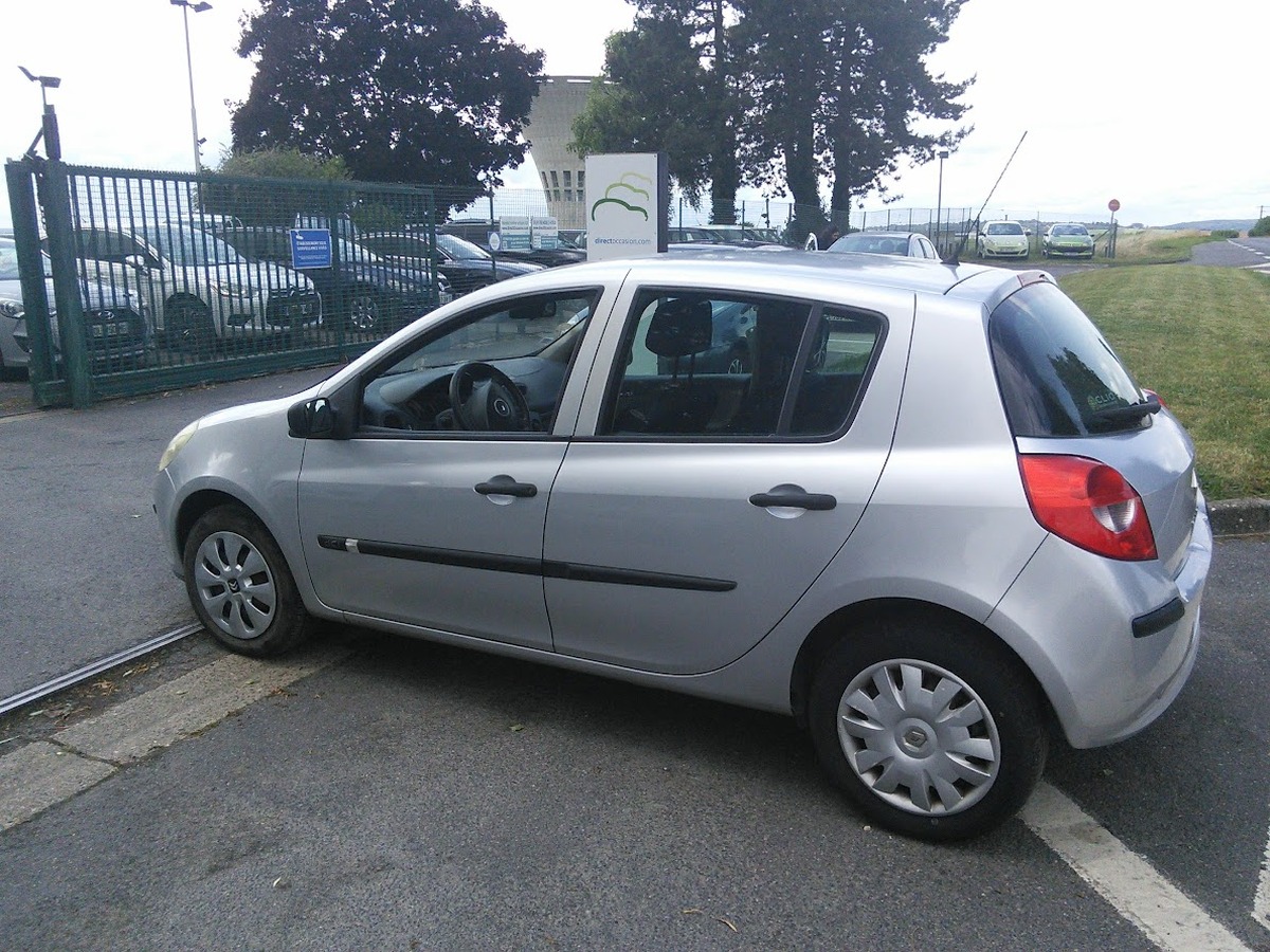 RENAULT Clio III III 1.5 dCi 68 CLIM