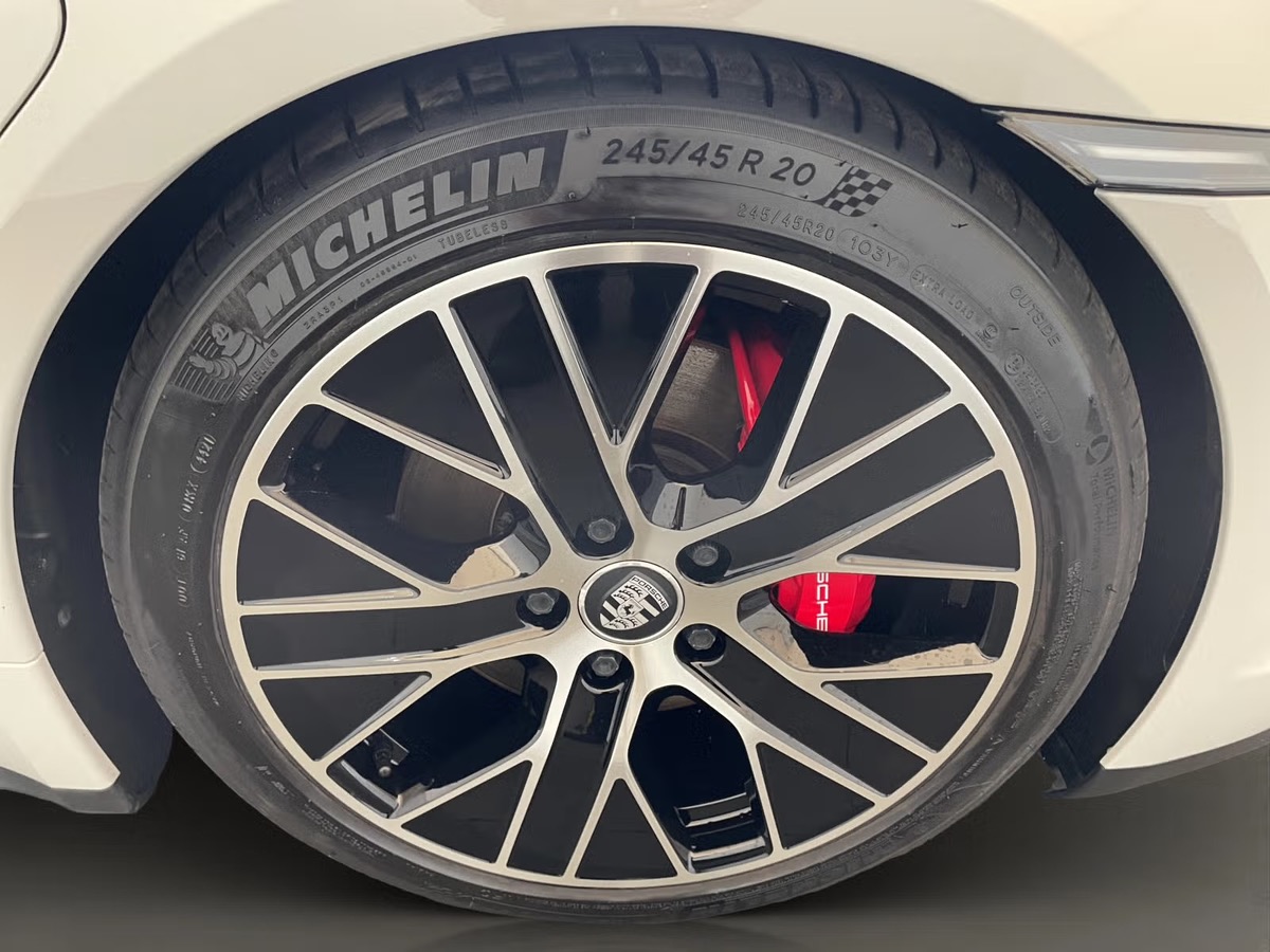 Porsche Taycan 4S 530CH Bose/Angle-mort/Matrix Led/Sièges chauffants/Eclairage d’ambiance