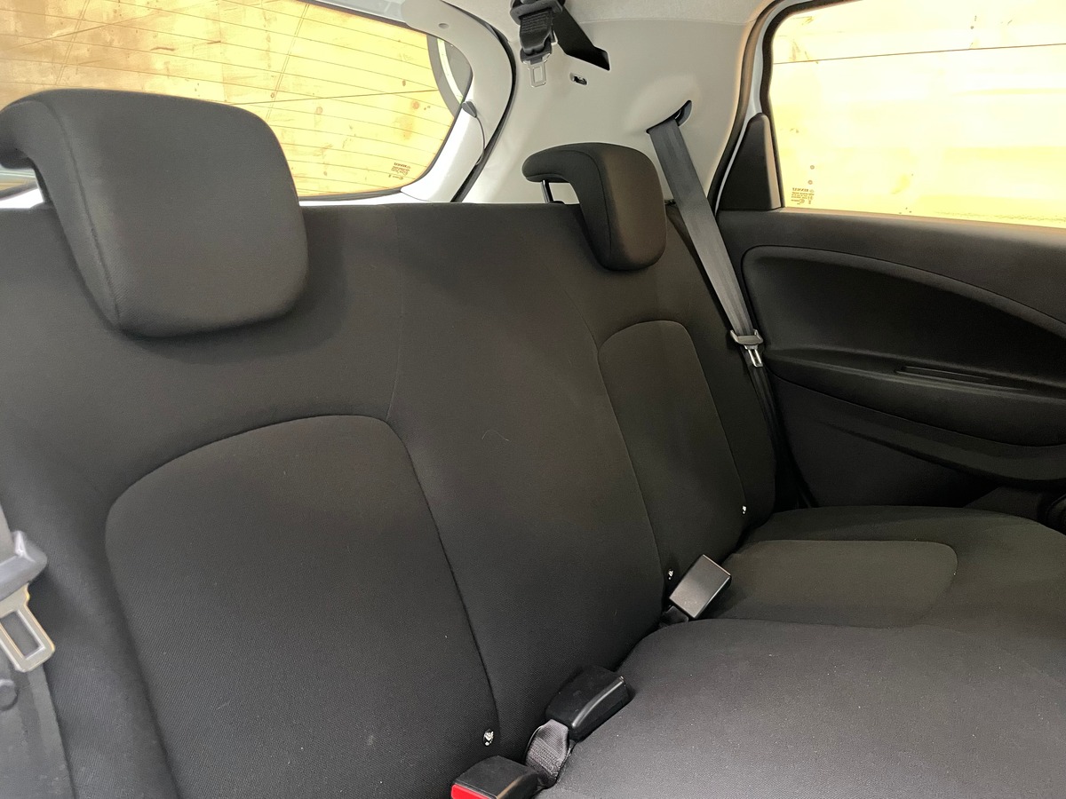 RENAULT Zoe R110 life 40KWH location charge