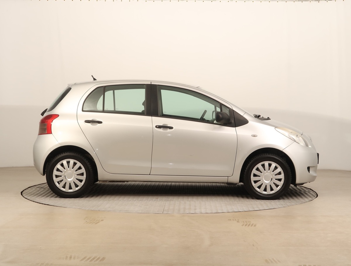 Toyota Yaris II 1.0 vvt-i