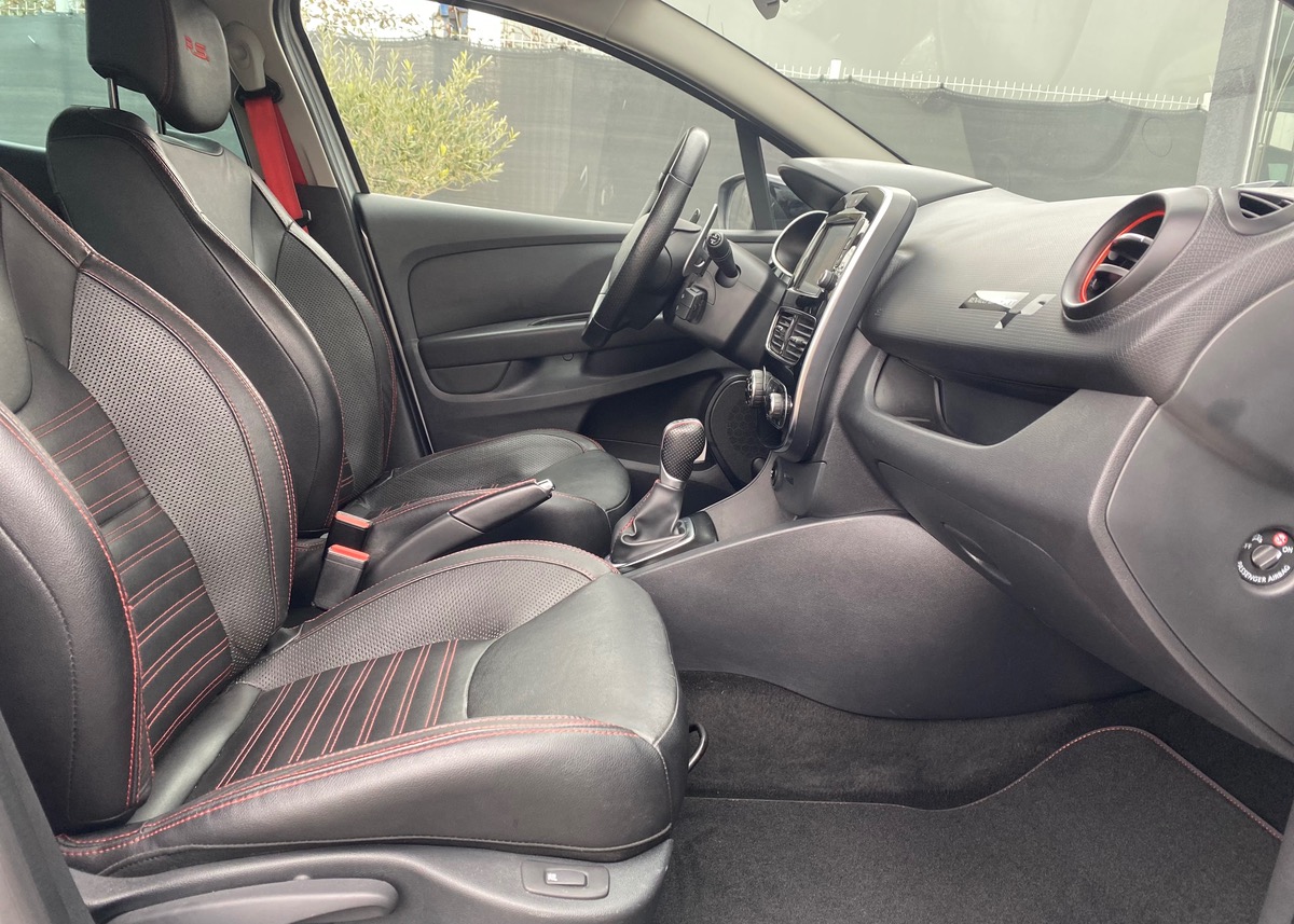 RENAULT Clio IV RS CUP phase 2