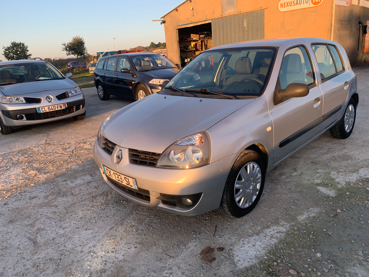 RENAULT Clio 1.5 dci - 65CH 202567KM