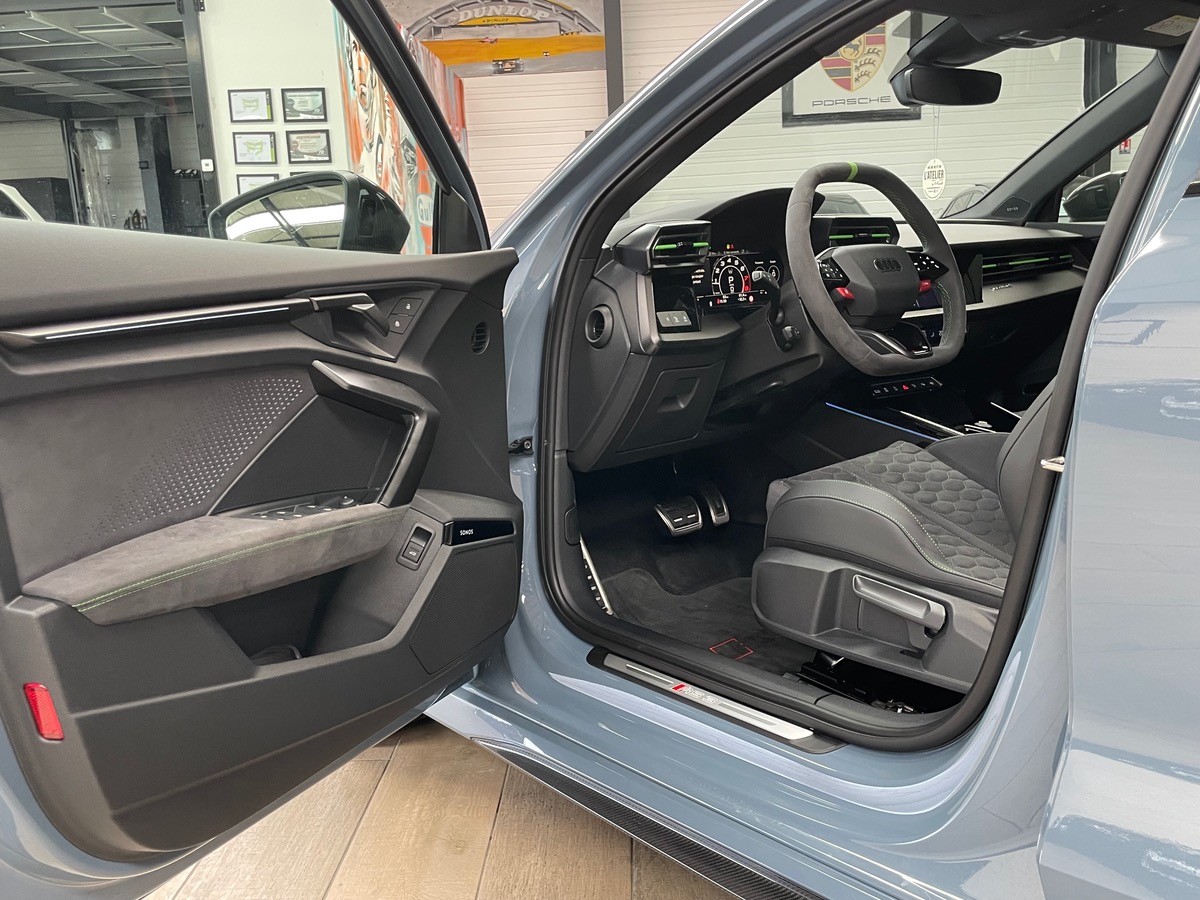 Audi RS3 Sportback 2.5 TFSI 400CH S TRONIC 7 QUATTRO - FACELIFT 2025 - NEUVE