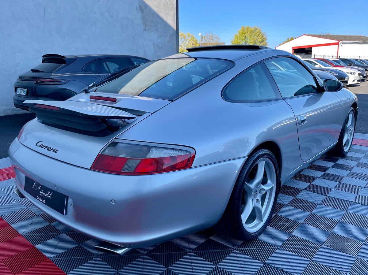 Porsche 911 996 (2) 3.6 Carrera 320 BVM6 TO Bose c