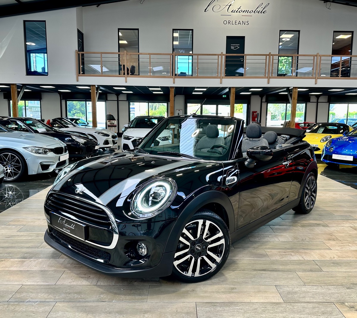 Mini Mini III Cabriolet (2) 1.5 136 Greenwich a