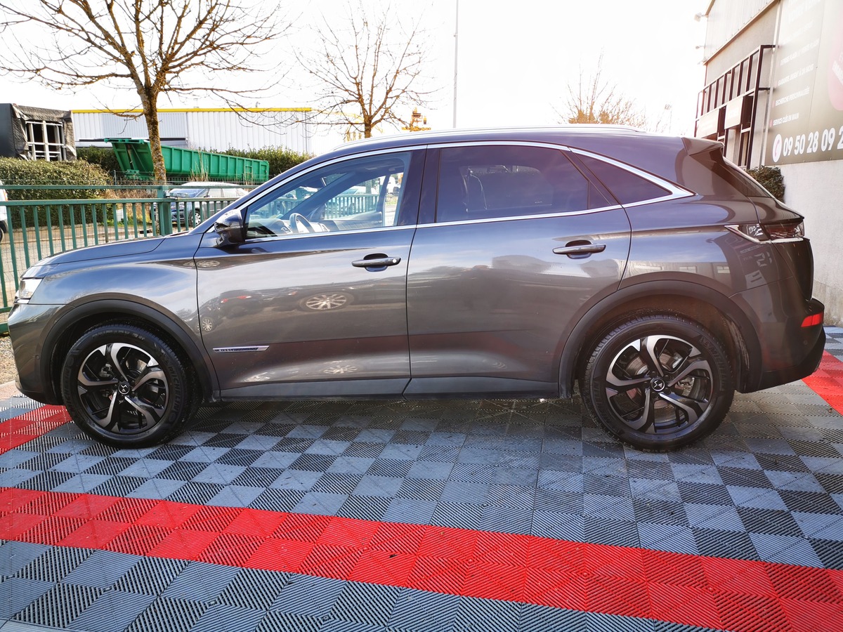 DS DS 7 CROSSBACK  180 GRAND CHIC RIVOLI FULL OP