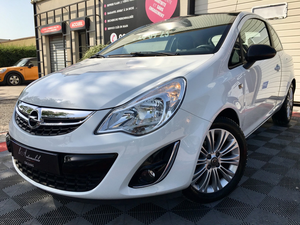 Opel Corsa 1.4 100 Twinport Color Edition 3P