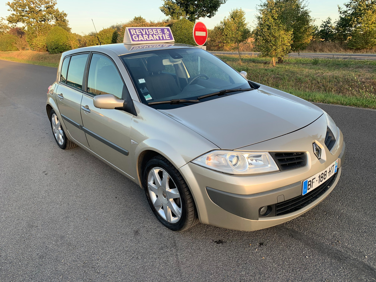 RENAULT Megane 1.9dci 130CV DYNAMIQUE 172133KMS