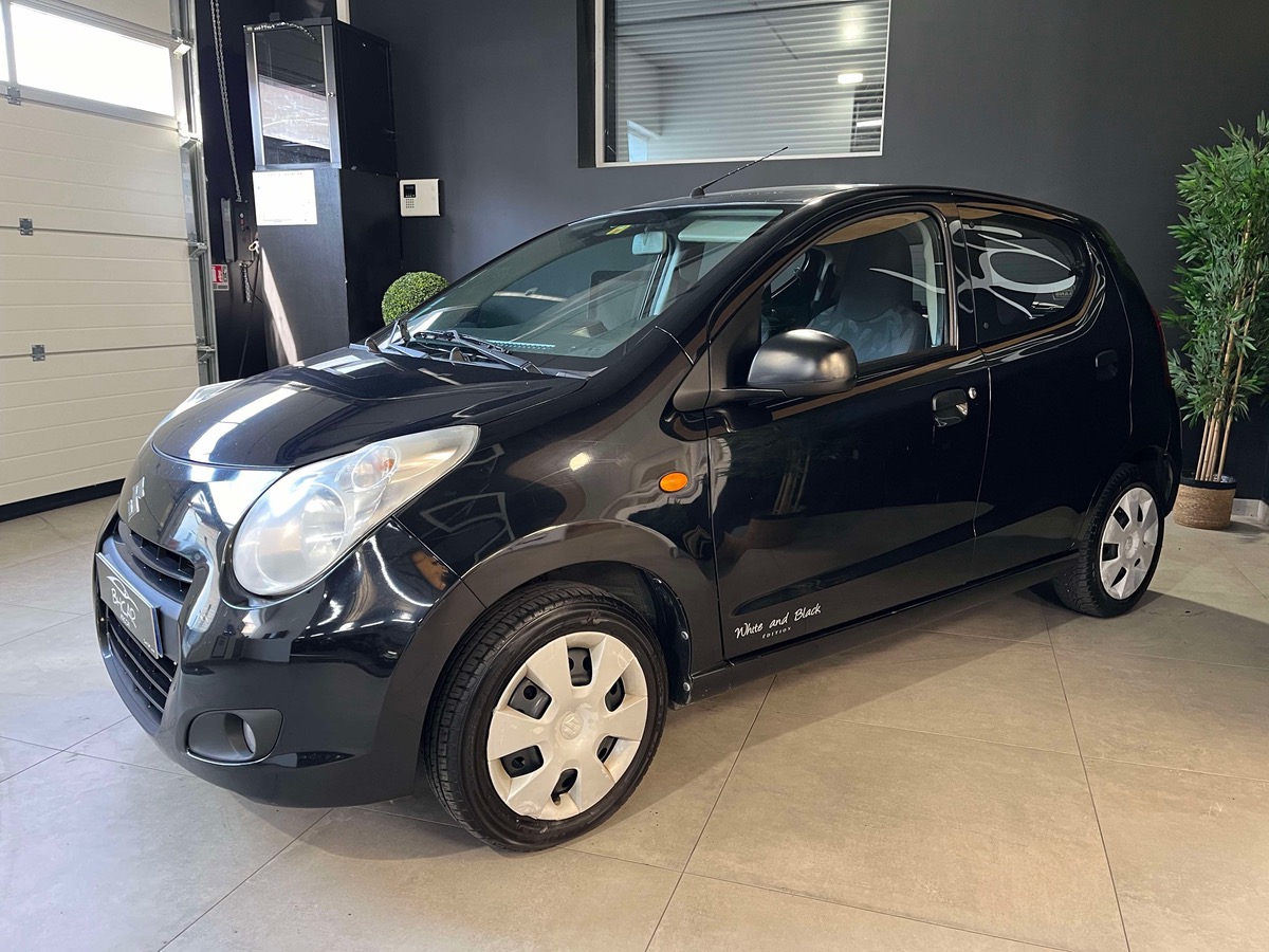 Image: Suzuki Alto 68cv edition White and Black