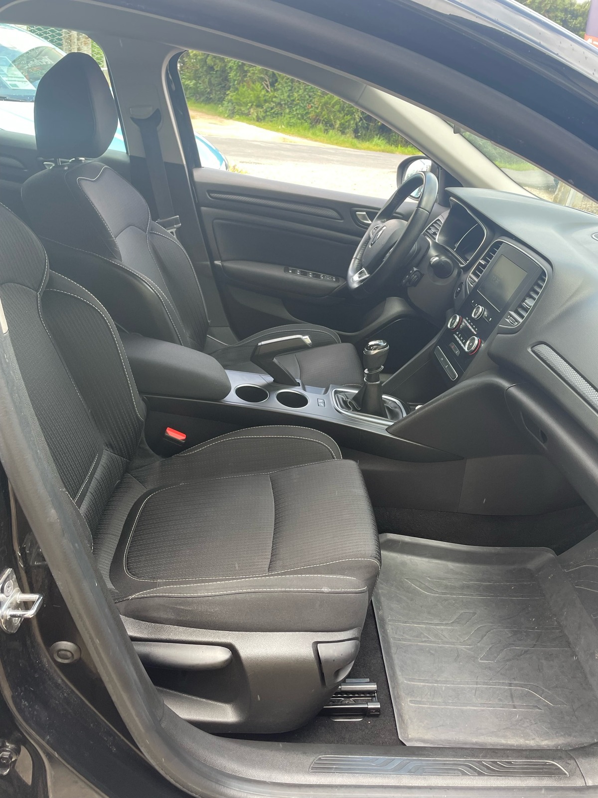 RENAULT Megane IV 4 dci 110 Chx ESTATE GPS 12/2017