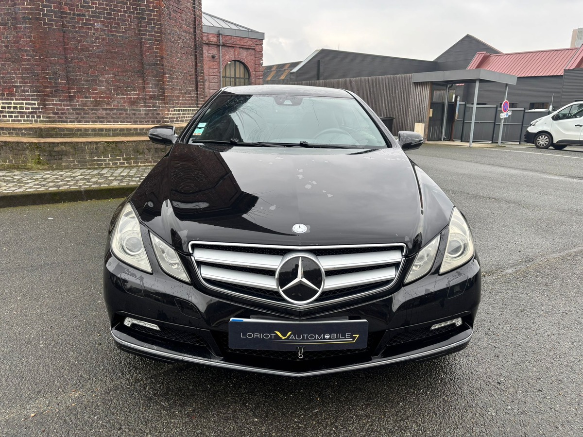 Mercedes-Benz Classe E Coupé 500 5.5 387ch Executive