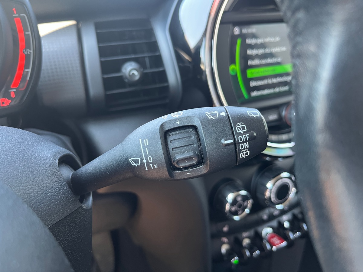 Mini Mini 136ch, BVA, SUIVI MINI, CARPLAY, RADAR AVANT ET ARRIERE, LIMITEUR, SIEGES CHAUFFANT