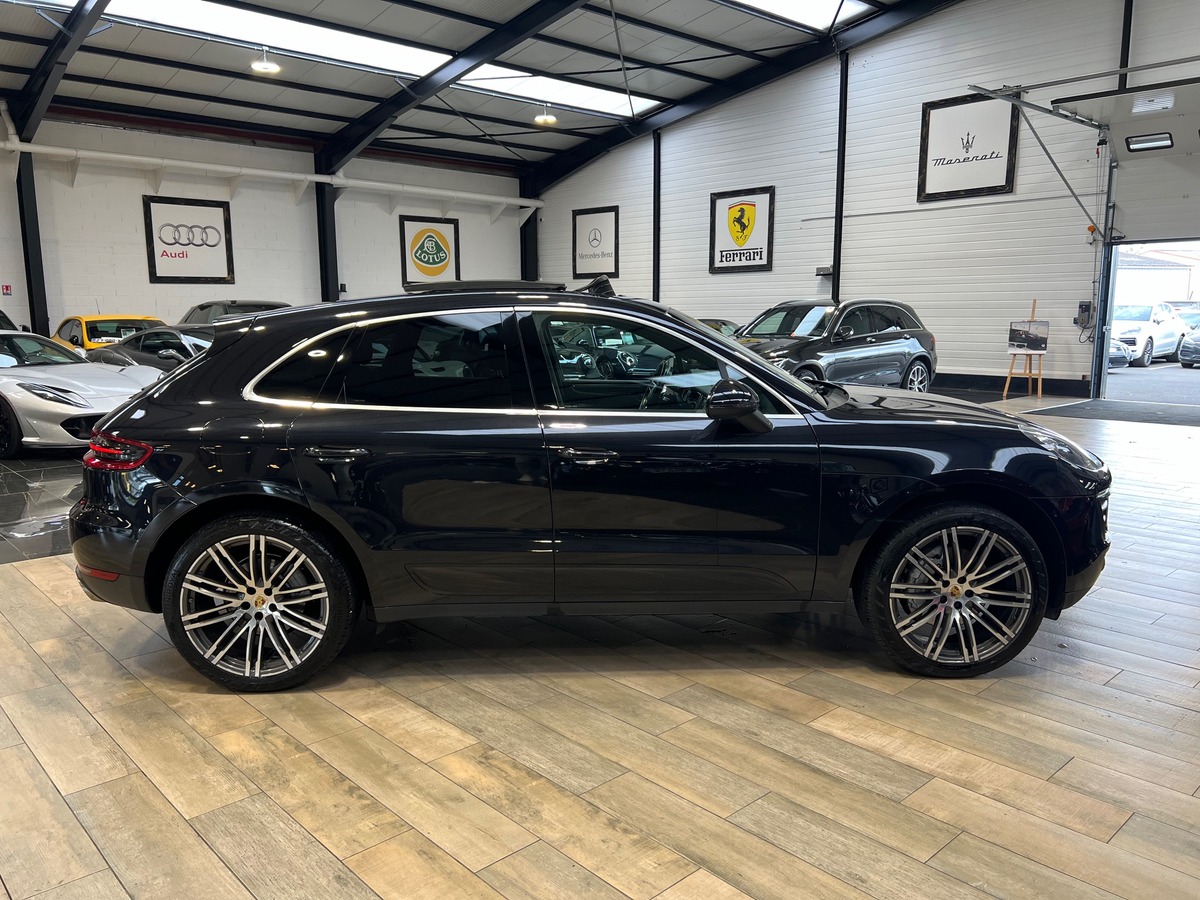 Porsche Macan S DIESEL 3.0 V6 258 PDK7 TOIT PANO/ATTELAGE/BOSE