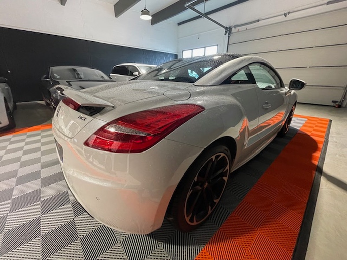 Peugeot RCZ 1.6 THP 200CV