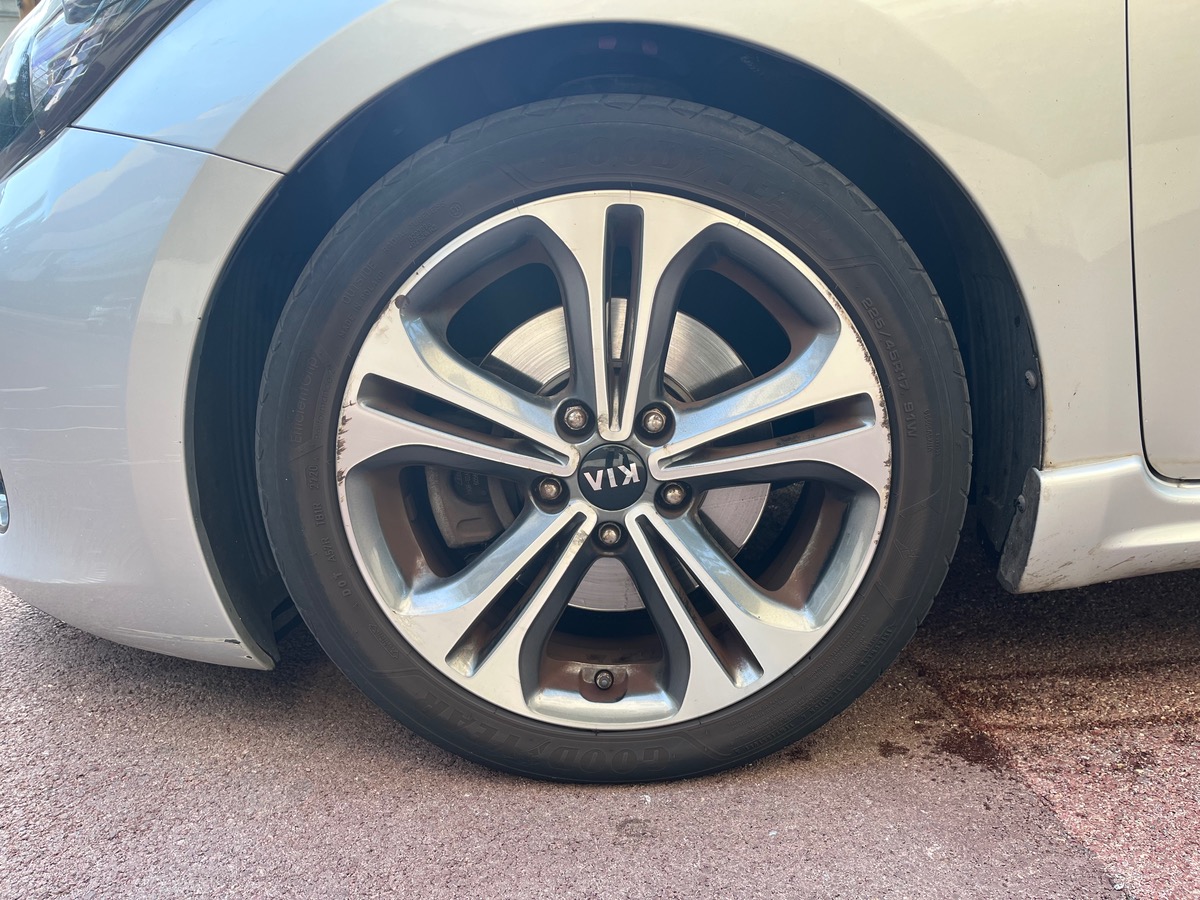 Kia Ceed 1.6 CRDI 136 CV / GT LINE / Caméra de recul / GPS / Jantes
