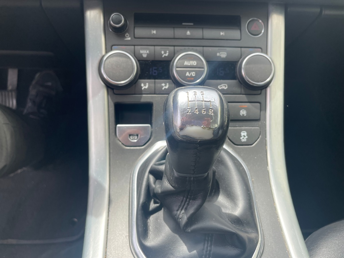 Land-Rover Range Rover Evoque 2.2 2WD 150 cv COURROIE DE DITRIBUTION OK - RADAR DE RECUL - CLIM AUTO