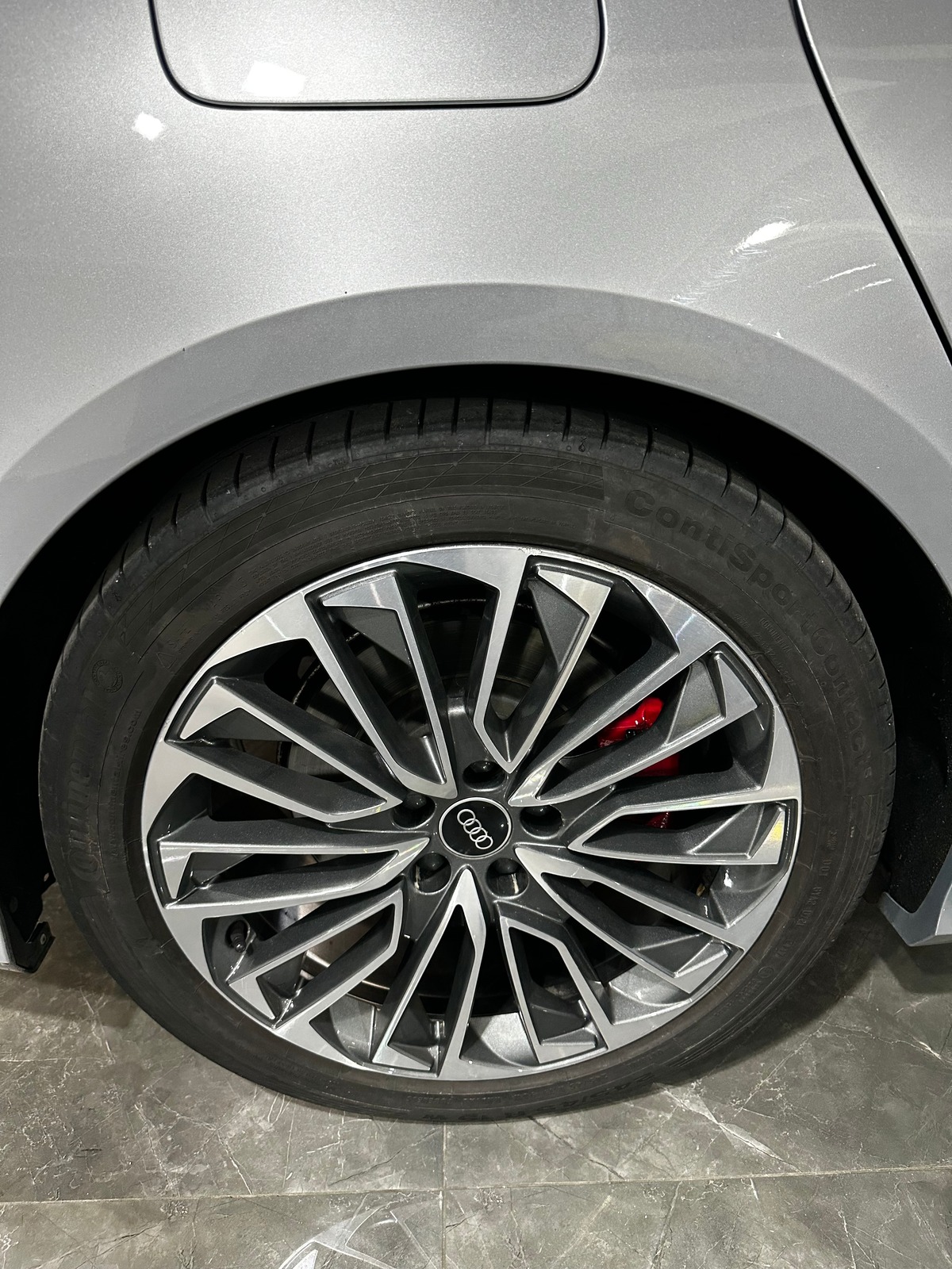 Audi A6 Avant 55 TFSI e 367 ch S-Line