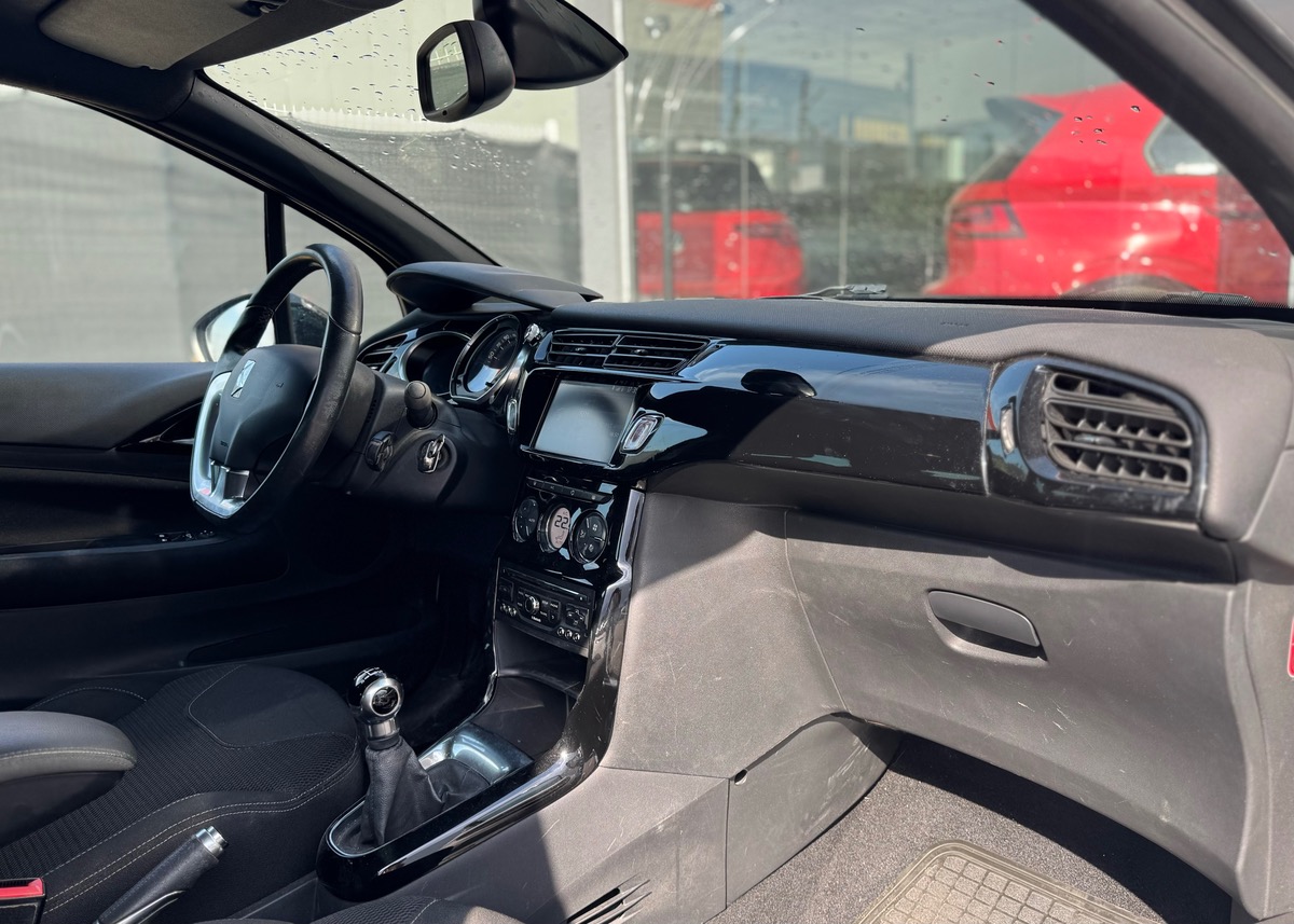 Citroën DS3 (2) 1.6 E-HDI 90 SO CHIC
