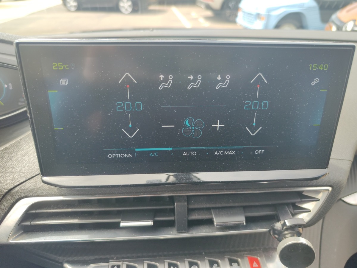 Peugeot 3008 HYbrid4 II (2) 1.6 HYBRID 225 ALLURE E-EAT8