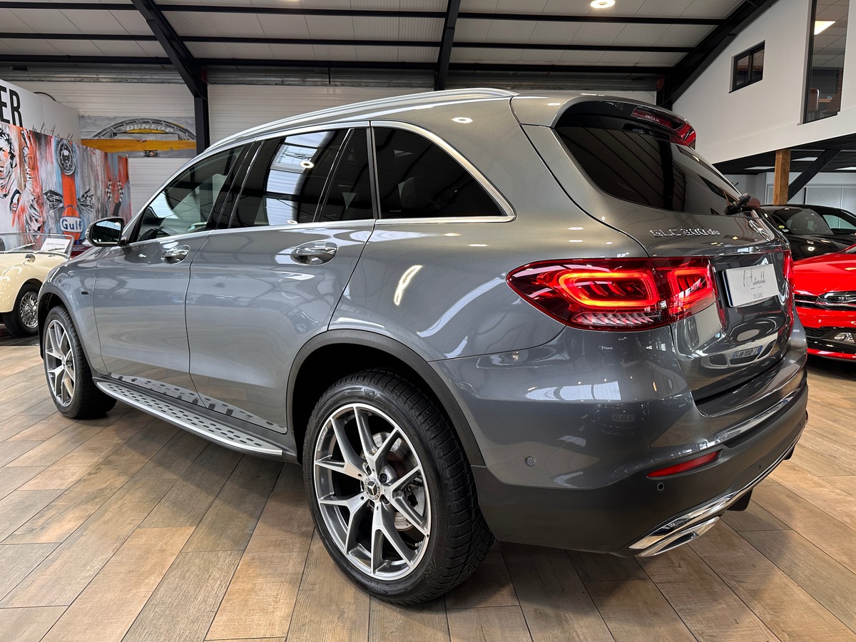 Mercedes-Benz GLC 300 DE 194 + 122 cv AMG LINE 4MATIC / BURMESTER / ATTELAGE / TOIT PANO / 1ERE MAIN