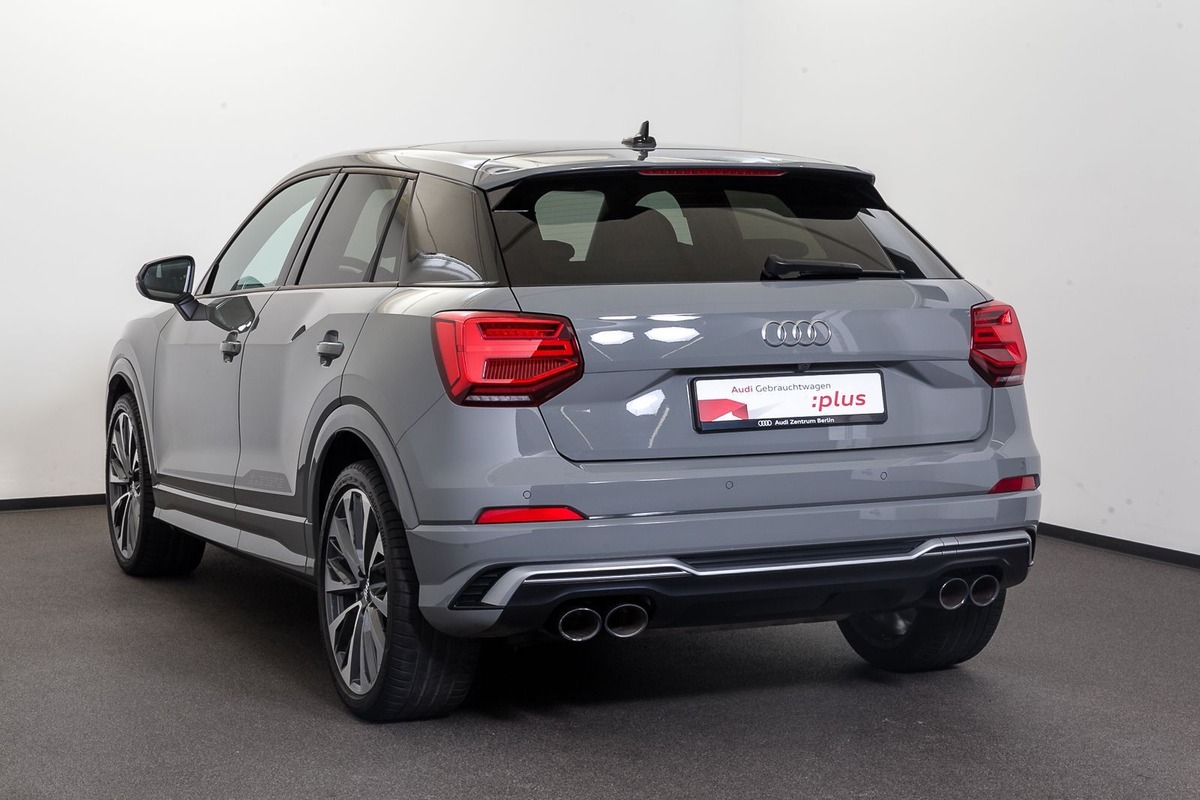 Audi SQ2 50 TFSI 300ch quattro S tronic 7/Toit ouvrant/Attelage/Bang&Olufsen