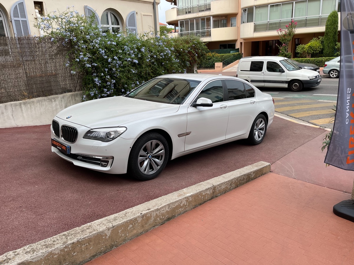 Bmw Série 7 730 xdrive 258CV LUXE Véhicule FR