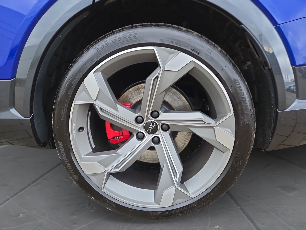 Audi SQ8 e-tron Sportback e-tron 503ch quattro Toit ouvrant Bang&Olufsen Attelage