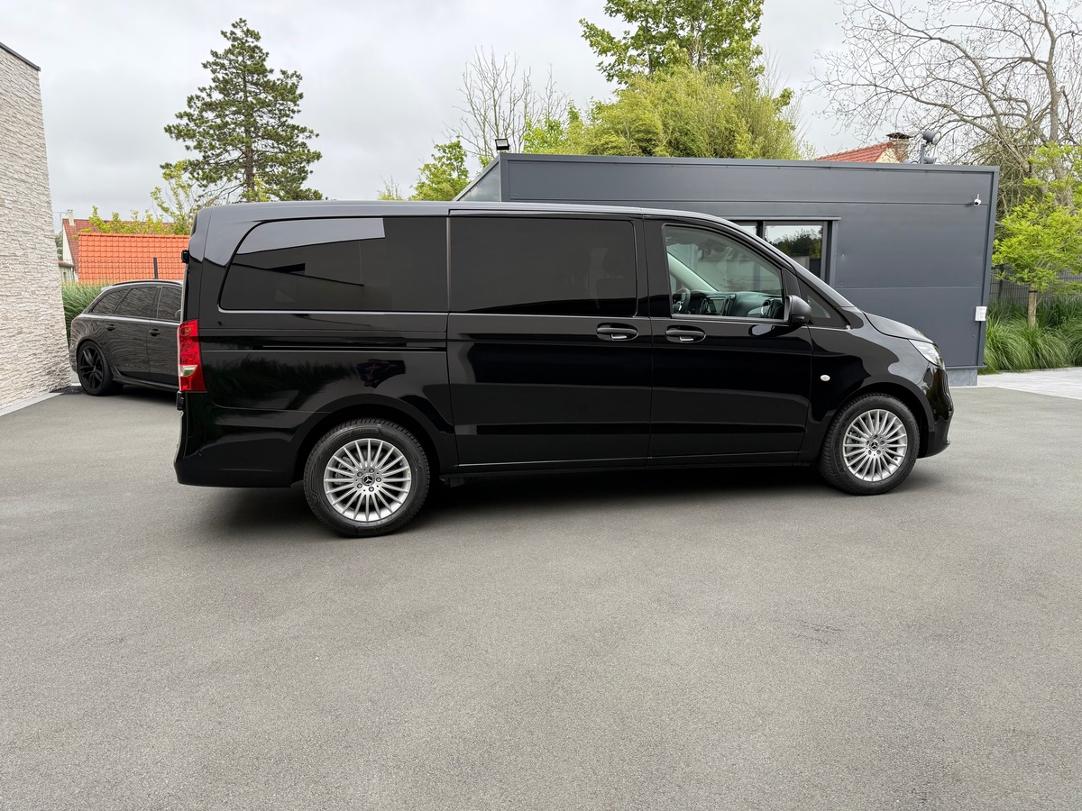Mercedes Benz VITO 119 CDI MIXTO LONG SELECT 5 PLACES 4X4 / TVA / 43 KMS