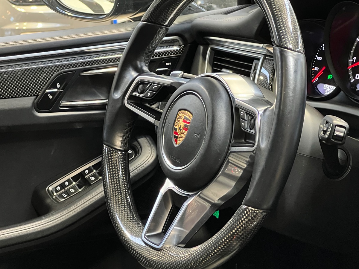 Porsche MACAN TURBO 3.6 V6 400CV TO/ACC/CHRONO/BOSE/ATTELAGE ELEC