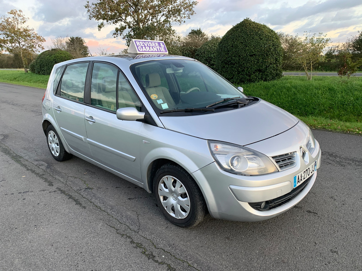 RENAULT Megane scenic 1.5 dci 105CV 147326 KM