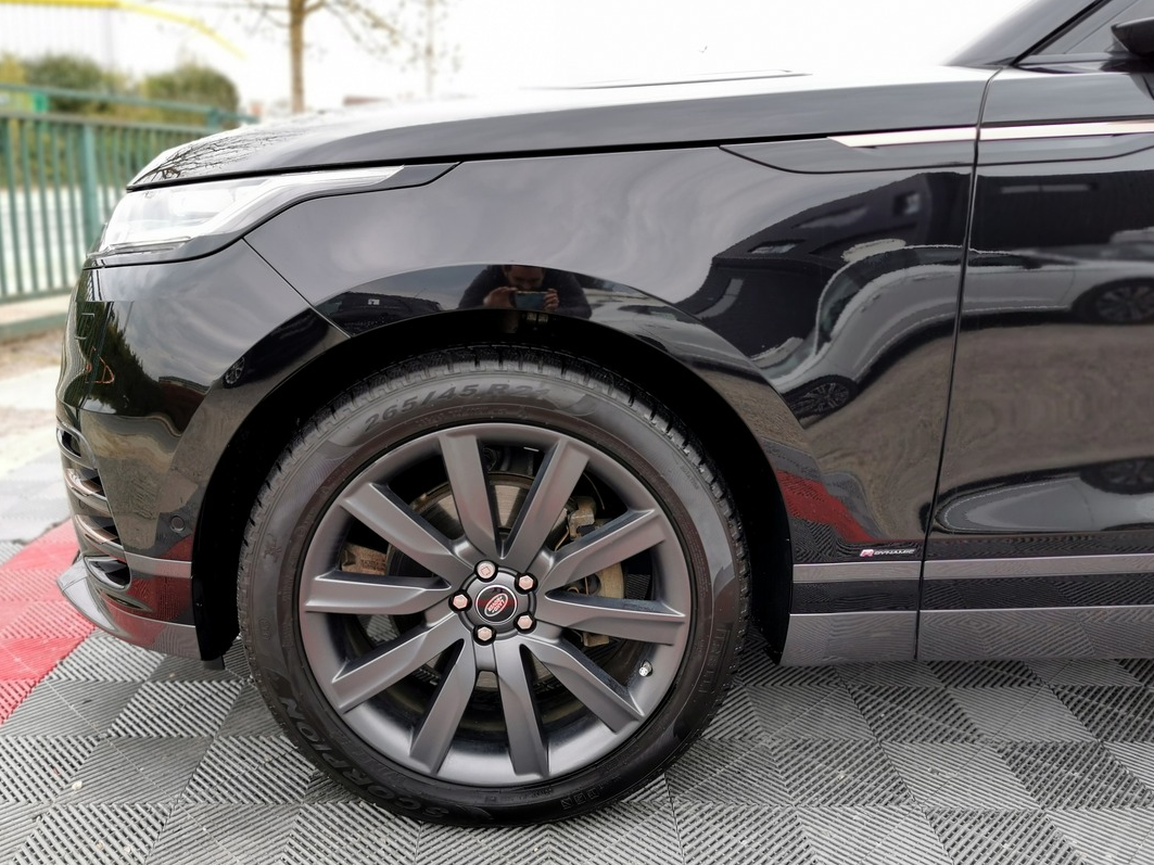 Land-Rover Range Rover Velar 3.0 R-DYNAMIC 300 HSE