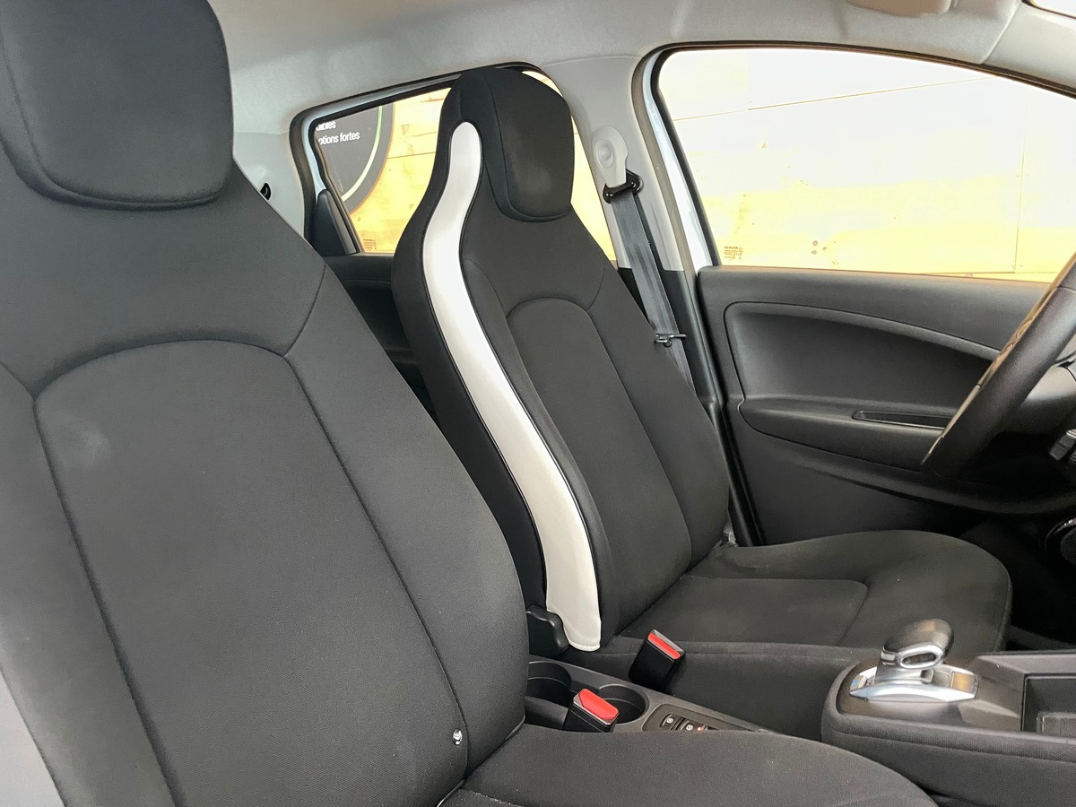 RENAULT Zoe R110 life 40KWH location charge
