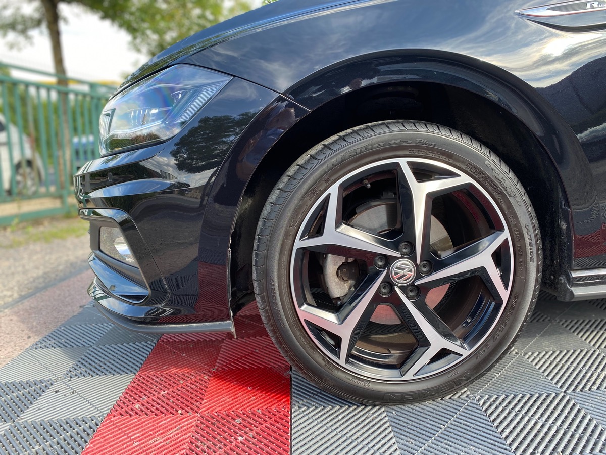 Volkswagen Polo 1.0 TSI 115 R-LINE CAR PLAY