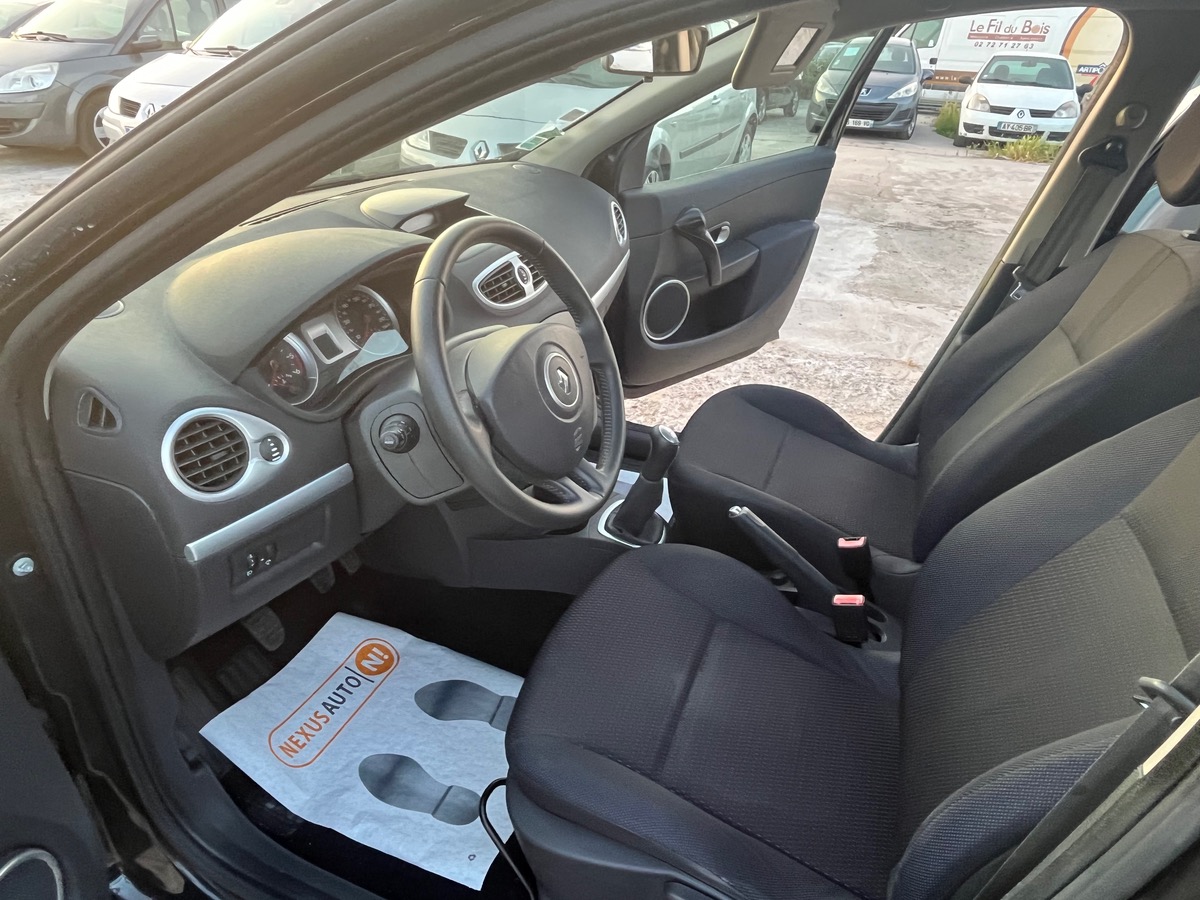 RENAULT Clio 1.5 dci