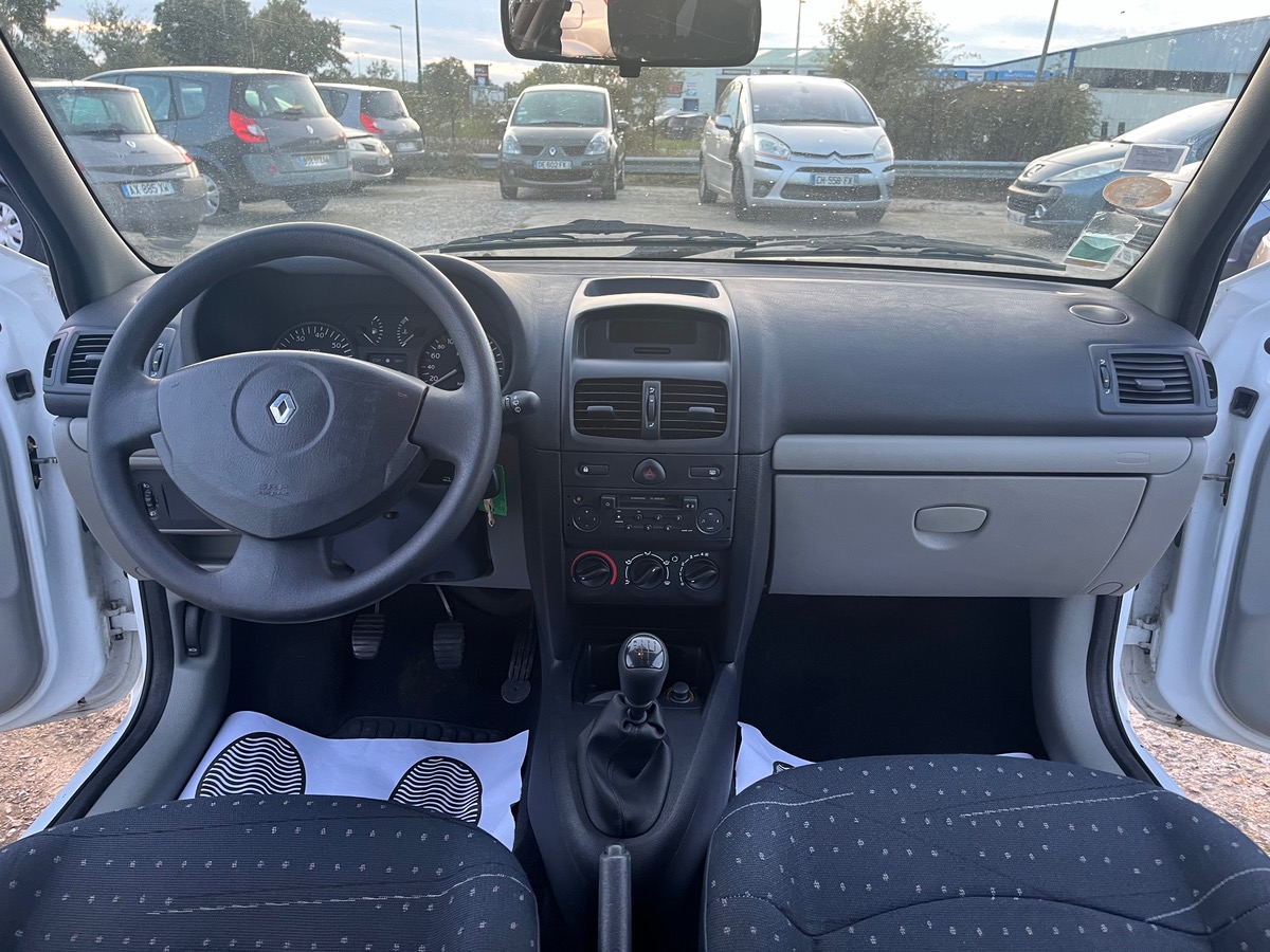 RENAULT Clio 1.2  16v