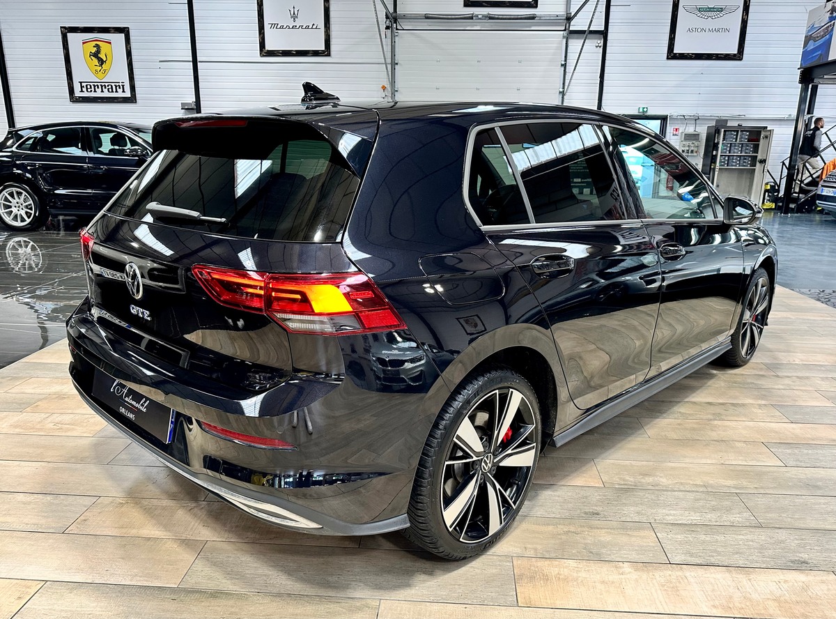 Volkswagen Golf VIII 8 1.4 Hybrid 245 DSG6 a