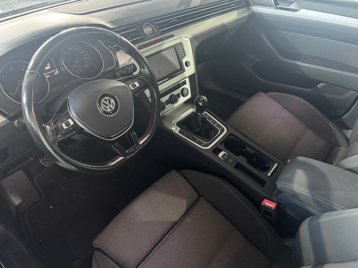 Volkswagen Passat SW 1.6 TDi 105 ch