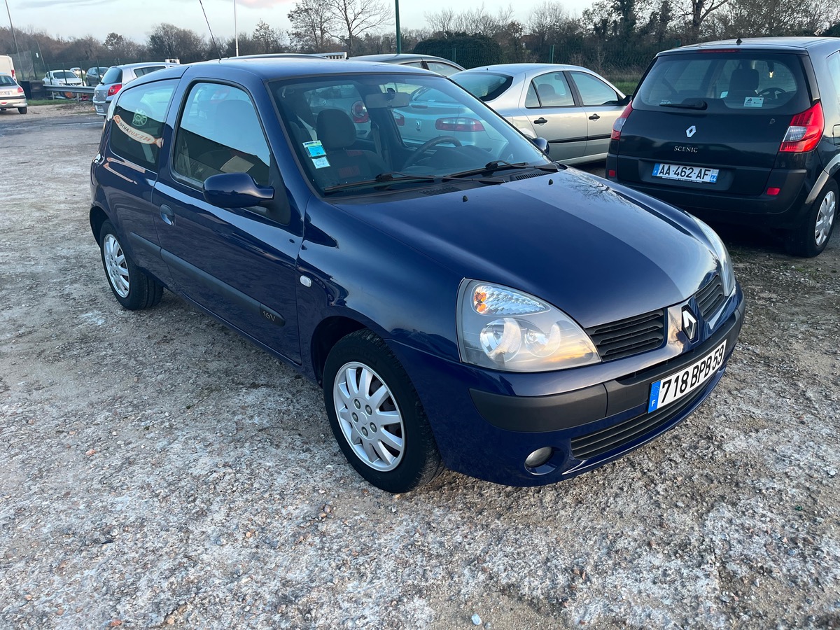 RENAULT Clio 110111km