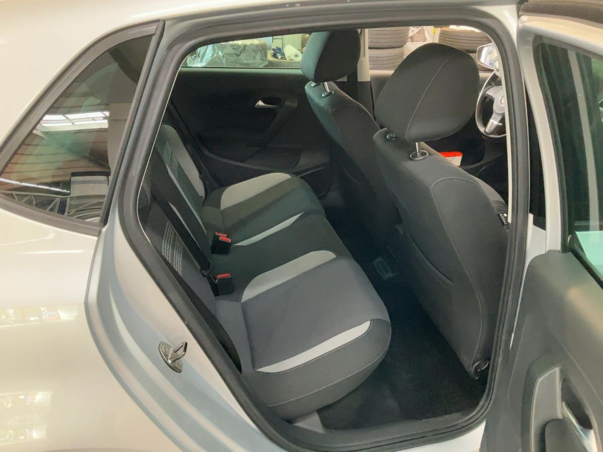 Volkswagen Polo V 1.2 TSi 105 Life DSG7