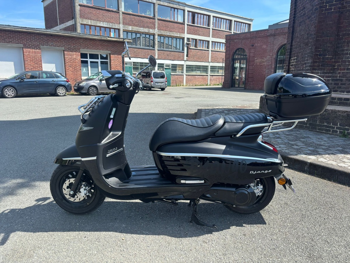 Peugeot DJANGO 125cc ABS DARK - Top case - Porte bagage avant