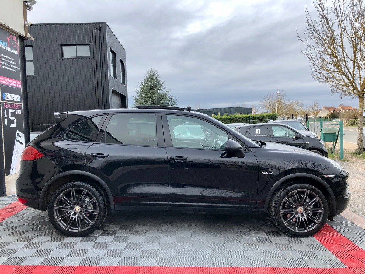 Porsche Cayenne 3.0 HYBRID 380 1°MAIN FULL OPT uu