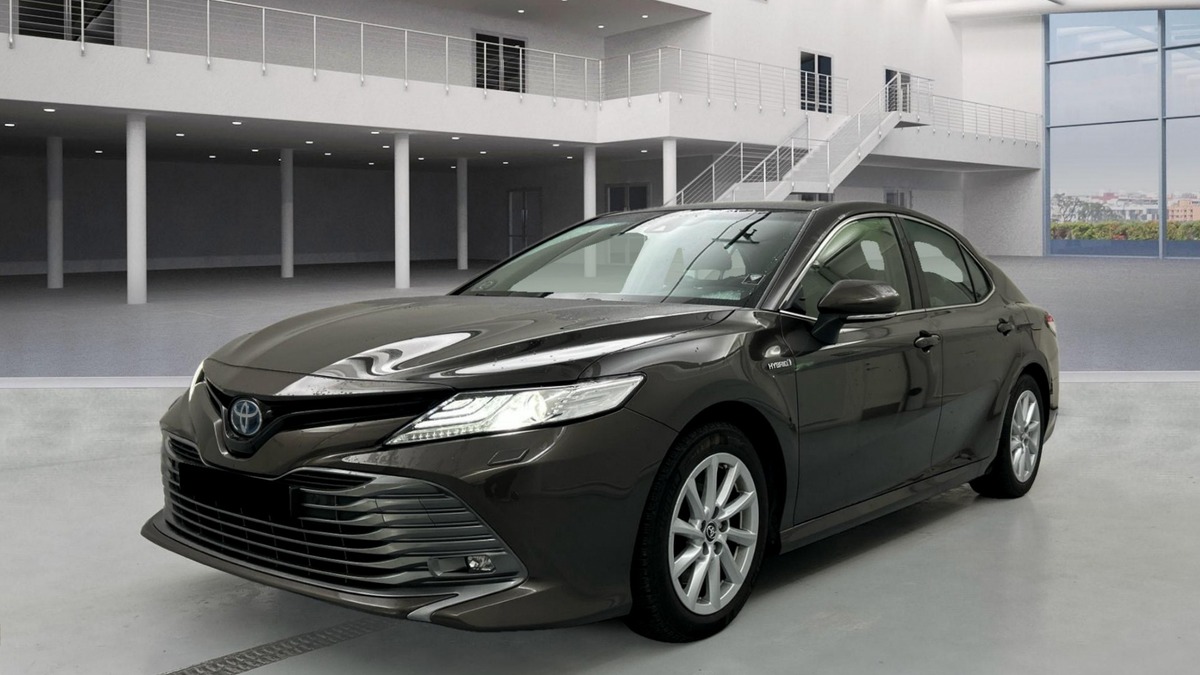 Image: Toyota Camry 2.5 HYBRID 218 CH DESIGN BVA + JANTES HIVER