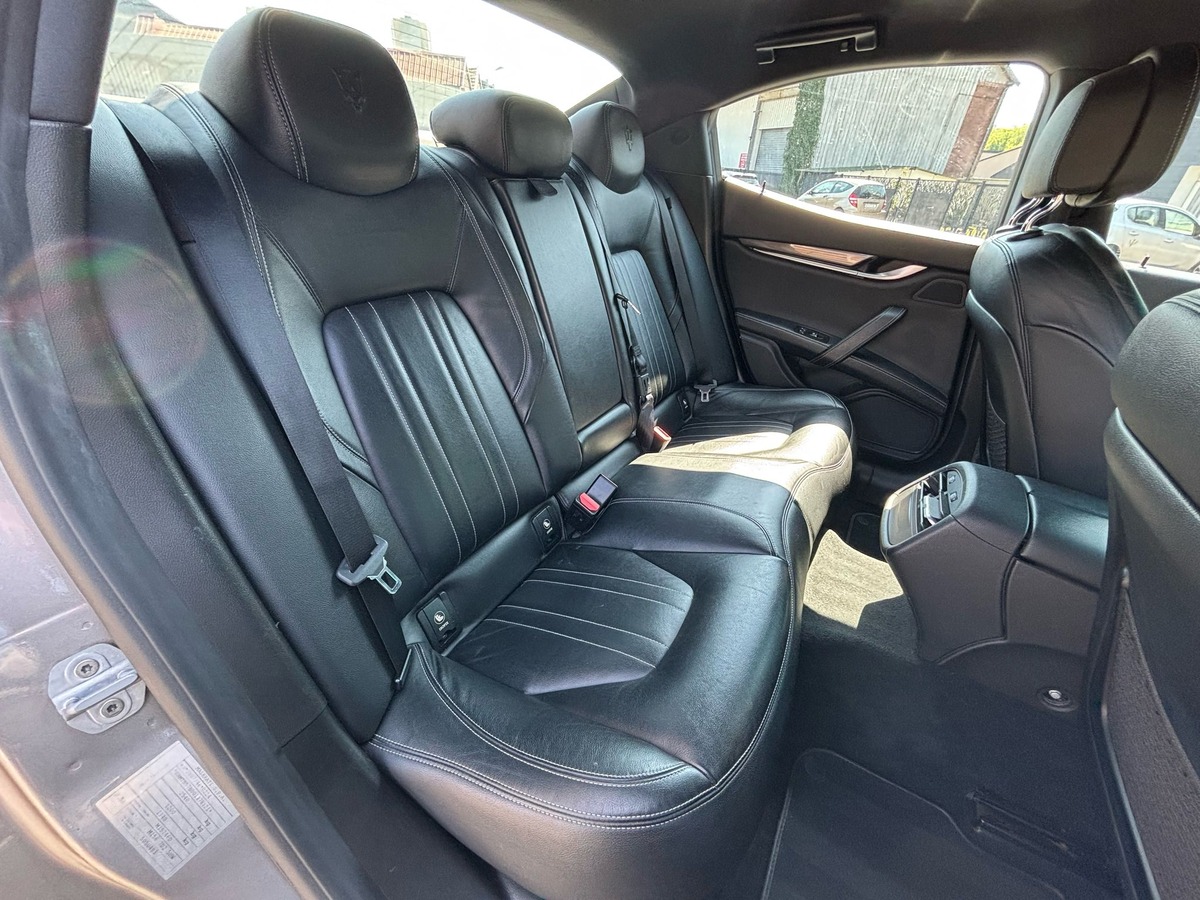 Maserati Ghibli 3.0 V6 275 BVA - Révisée