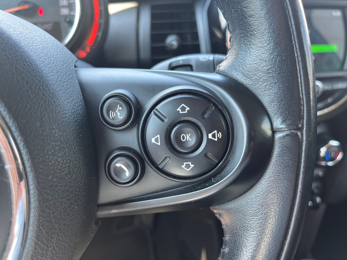 Mini Mini 136ch, BVA, SUIVI MINI, CARPLAY, RADAR AVANT ET ARRIERE, LIMITEUR, SIEGES CHAUFFANT