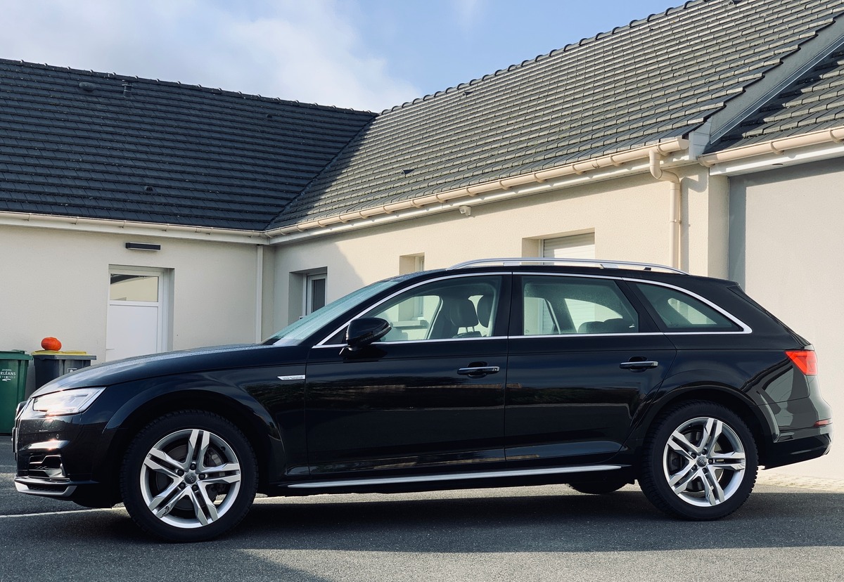 Audi A4 Allroad 3.0L V6 QUATTRO 272 ch Design Luxe