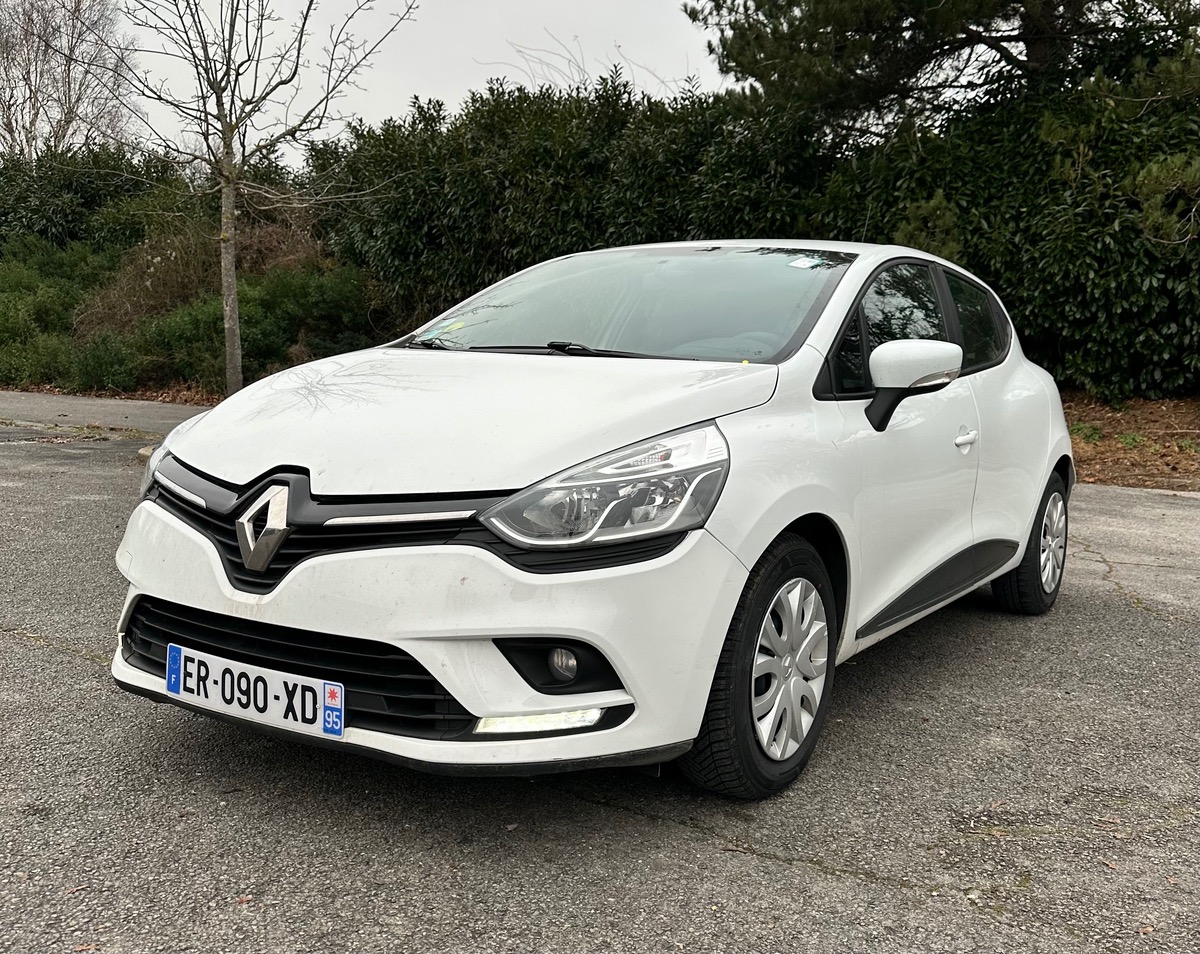 Renault Clio 4 / 2places modifiable 5 places / 1er main / garantie 3 mois