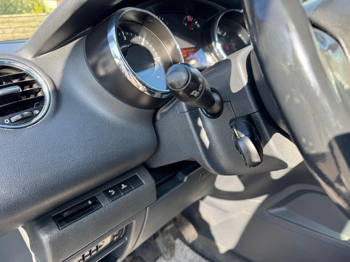 Peugeot 3008 1.6 HDI 110-PREMIUM-DISTRIBUTION OK-GARANTIE